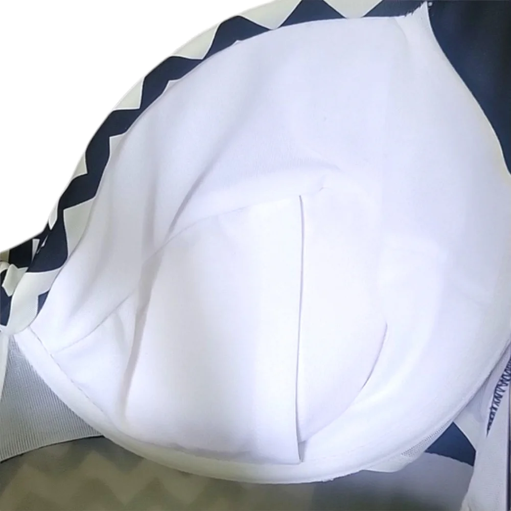 Torrid Cream and Black 1 Piece Swimsuit w Underwire & Padded Bust - Size 2 - Picture 9 of 10